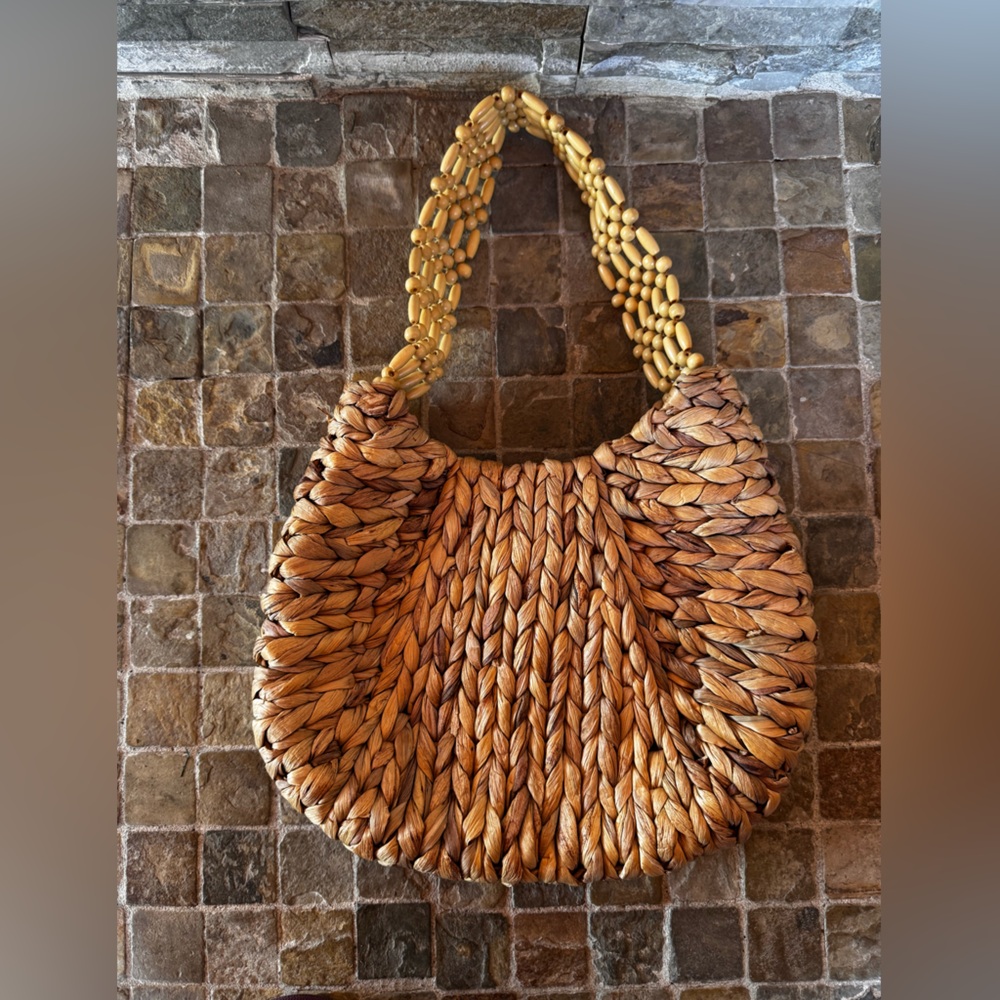 Handcrafted Tan Woven Bag - Picture 2 of 7